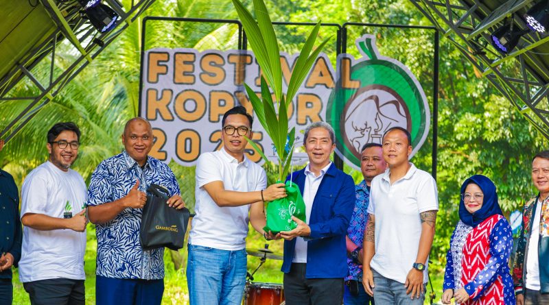 Dorong Bogor Menjadi City of Gastronomy, Dedie Rachim Membuka Festival  Kopyor 2025